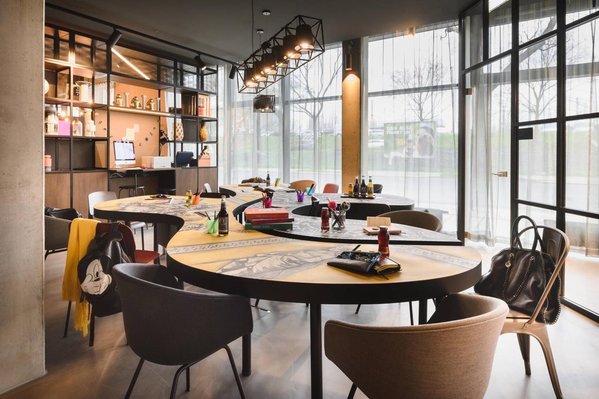 Moxy Dresden Neustadt 외부 사진